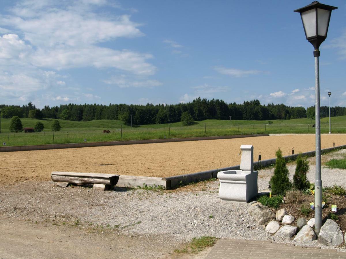 Ferienwohnung Pferdehof Pankratz Iffeldorf Esterno foto