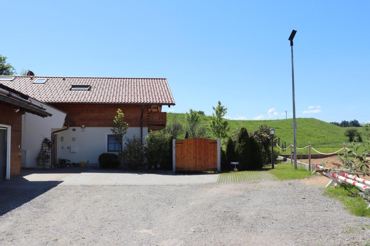 Ferienwohnung Pferdehof Pankratz Iffeldorf Esterno foto